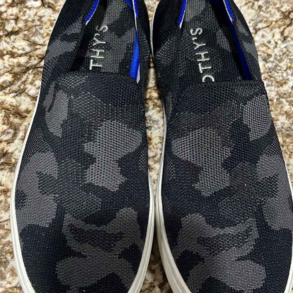 Rothy’s black, gray camo loafers 6.5